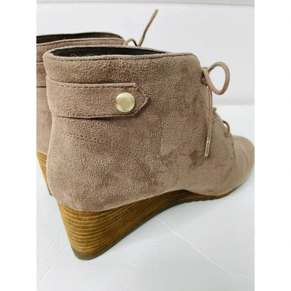 Dr. Scholl's Conquer Taupe Grey Wedge Ankle Boot Women's Sz 9.5M Be Energized